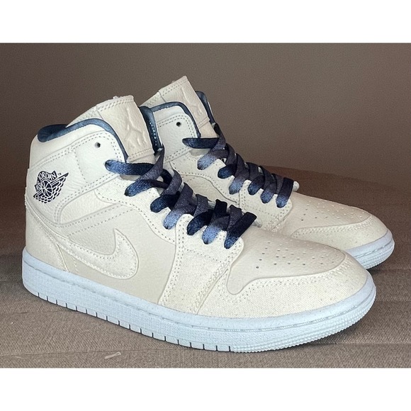 Air Jordan 1 Mid Sandrift/Sail (Women's) Size 7W - Picture 3 of 12